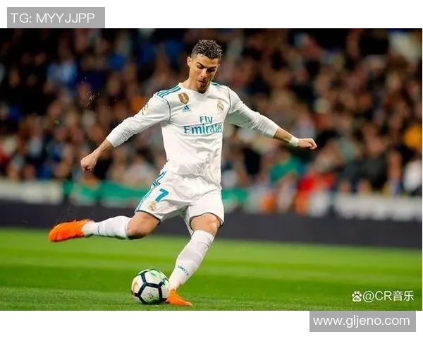 球星热衷收藏足球展现独特爱好与体育精神传承魅力 球星热衷收藏足球展现独特爱好与体育精神传承魅力